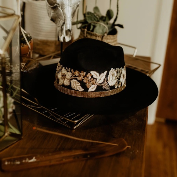 Wide Brim Hat main image 6